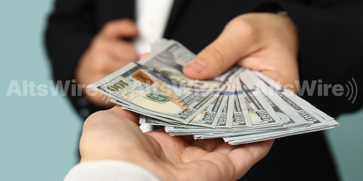 Apollo Debt Solutions BDC Declares Additional Special Distributions