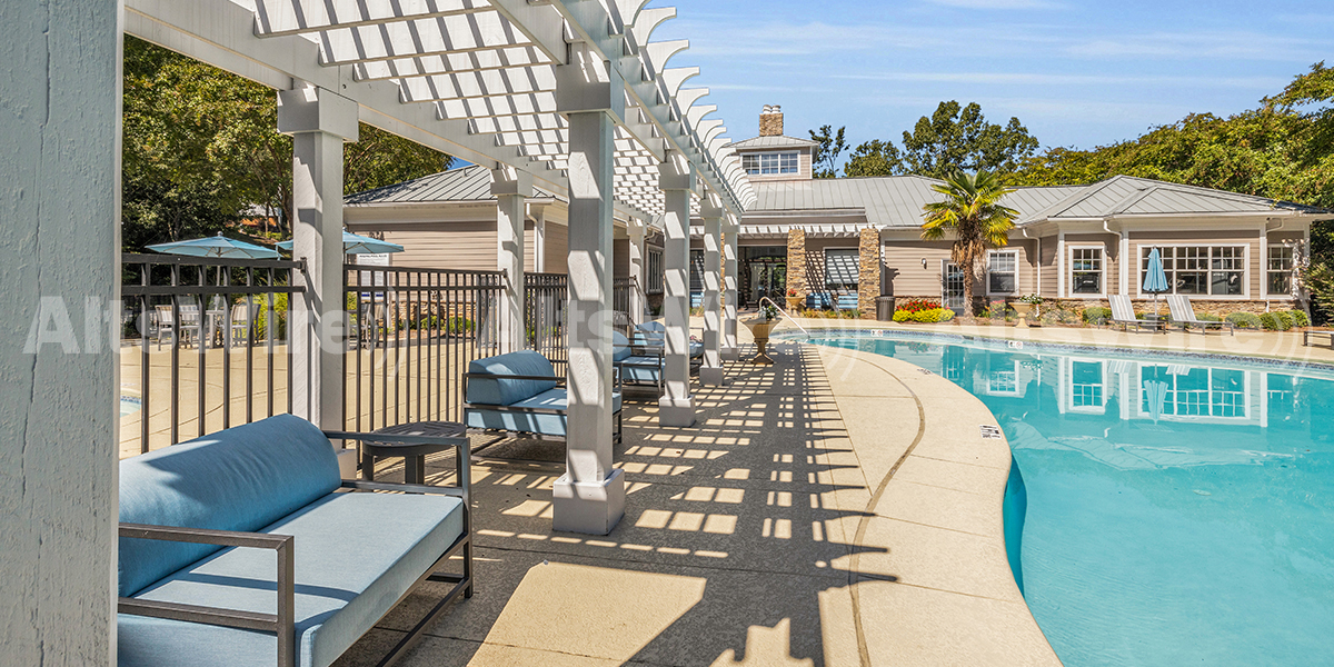 Capital Square Completes $57.5M UPREIT Transaction