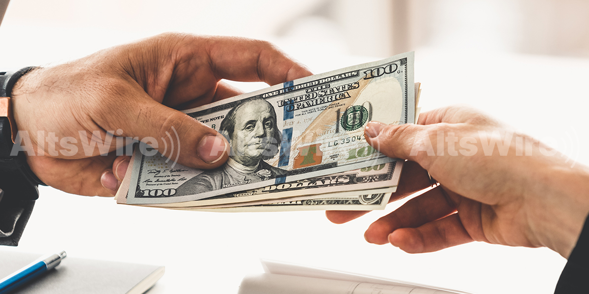 Apollo Debt Solutions BDC to Return 45% of Q1 Redemption Requests