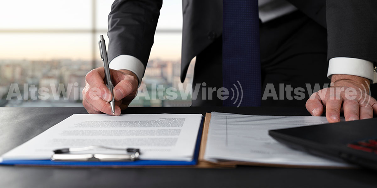 LaSalle Registers Nontraded REIT Targeting Commercial Real Estate Debt